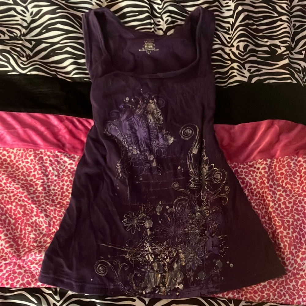 Purple Y2K tank top large but fits medium